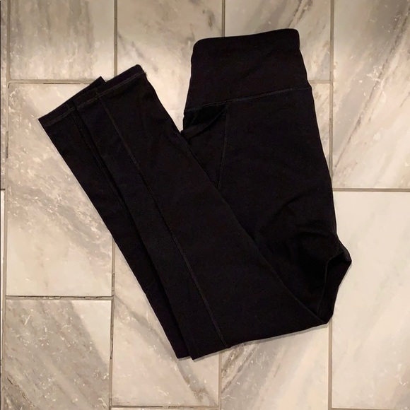 Black leggings with pockets and ribbed leg seam - Picture 2 of 4